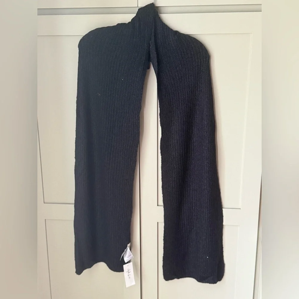 NWT Style & Co. by Macy's Navy Lightweight Knit Winter Scarf Approx 11x76